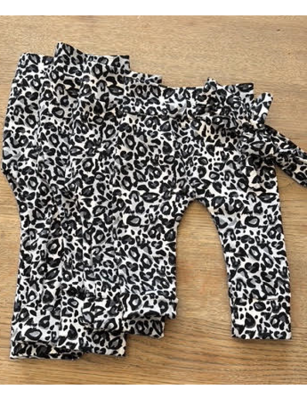 Broek panter grijs Broek panter grijs